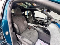 Peugeot 3008 1.2 PureTech Start-Stop Elegance Pack EAT6 130 Hp 