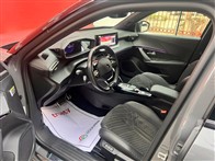 Peugeot e-2008 GT 115 KW