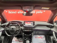 Peugeot e-2008 GT 115 KW