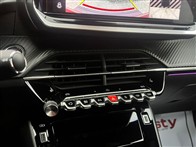 Peugeot e-2008 GT 115 KW