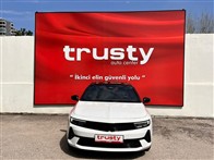 Opel Astra 1.2 Turbo GS AT8 130 PS