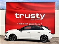 Opel Astra 1.2 Turbo GS AT8 130 PS