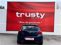 Opel Astra 1.4 Turbo Sport Active Select 138 Hp Hatchback
