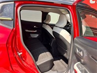 Citroen C3 1.2 PureTech Shine EAT6 112 Ps Hatchback