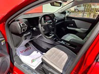 Citroen e-C4X e-C4 X Shine Bold 115 KW