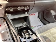 Citroen e-C4X e-C4 X Shine Bold 115 KW