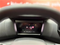 Citroen C4 X 1.2 PURETECH EAT8 SHİNE BOLD