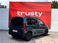 Citroen Berlingo 1.5 BlueHDI Shine 132 Ps Kombi