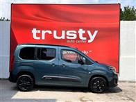Citroen Berlingo 1.5 BlueHDI Shine 132 Ps Kombi