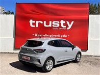 Renault Clio 1.0 TCE Evolution X-Tronic