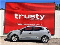 Renault Clio 1.0 TCE Evolution X-Tronic