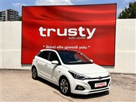Hyundai i20 1.4 MPI Elite Smart Panoramik Cam Tavan Otomatik 1