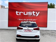 Hyundai i20 1.4 MPI Elite Smart Panoramik Cam Tavan Otomatik 1