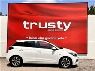 Hyundai i20 1.4 MPI Elite Smart Panoramik Cam Tavan Otomatik 1