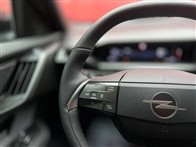 Opel GRANDLAND 1.2 Hybrid e-DCS GS