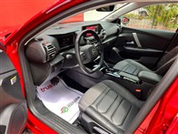 Citroen C4 X 1.2 PURETECH EAT8 SHİNE BOLD