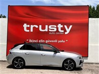 Opel Astra 1.2 Turbo GS AT8 130 PS