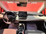 Toyota Corolla 1.5 FLAME X-PACK MDS SEDAN