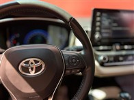 Toyota Corolla 1.5 FLAME X-PACK MDS SEDAN