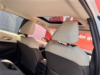 Toyota Corolla 1.5 FLAME X-PACK MDS SEDAN