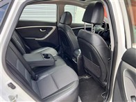 Hyundai i30 1.6 GDI Elite Alaşım Jant Otomatik 133 Hp Hatchbac