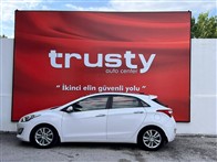 Hyundai i30 1.6 GDI Elite Alaşım Jant Otomatik 133 Hp Hatchbac