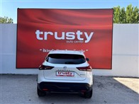 Nissan Qashqai 1.6 TEKNA MT 4X2