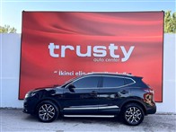 Nissan Qashqai 1.3 DIG-T Sky Pack 160 Ps SUV