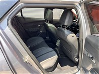 Peugeot 2008 1.5 BlueHDI Allure EAT6 120 Ps Crossover