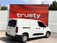 Opel Combo Combo Cargo 1.5 D Elegance XL
