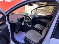 Ford Tourneo Courier 1.6 TDCI Titanium Plus 94 Hp Kombi