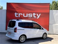 Ford Tourneo Courier 1.6 TDCI Titanium Plus 94 Hp Kombi