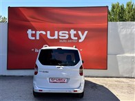Ford Tourneo Courier 1.6 TDCI Titanium Plus 94 Hp Kombi