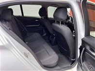 Bmw 1 Serisi 118i Premium Line Otomatik 136 Ps Hatchback