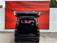 Peugeot Rifter 1.5 BlueHDI Allure EAT8 132 Ps Combi