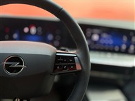 Opel Astra 1.2 Turbo GS AT8 130 PS