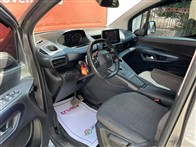Peugeot Rifter 1.5 BlueHDI Allure 132 Ps Combi