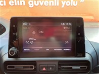 Peugeot Rifter 1.5 BlueHDI Allure 132 Ps Combi