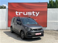 Peugeot Rifter 1.5 BlueHDI Allure 132 Ps Combi