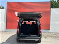 Peugeot Rifter 1.5 BlueHDI Allure 132 Ps Combi