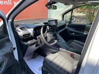 Citroen Berlingo 1..5 BlueHDI Shine EAT8 130 PS