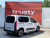 Citroen Berlingo 1..5 BlueHDI Shine EAT8 130 PS