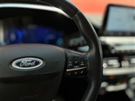 Ford Kuga 1.5 TDCI Titanium 120 Ps SUV