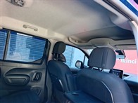 Opel Combo 1.5 D Edition 130 PS AT8
