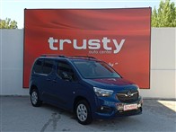 Opel Combo 1.5 D Edition 130 PS AT8