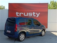Opel Combo 1.5 D Edition 130 PS AT8