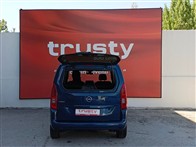 Opel Combo 1.5 D Edition 130 PS AT8