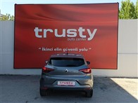 Renault Clio 1.0 TCe Touch X-Tronic Hb