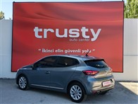 Renault Clio 1.0 TCe Touch X-Tronic Hb
