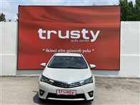 Toyota Corolla 1.33 Life 98 Hp Sedan